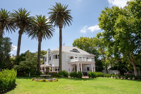 De Tafel at Palm House unveils element-inspired winter menu series - Swirl and Spice